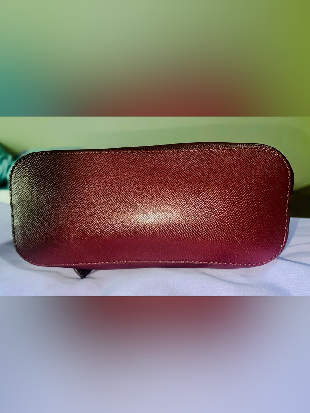 Like new! Kate Spade Station de Staci Dome Saffiano Leather Crossbody Bag - Picture 6 of 10